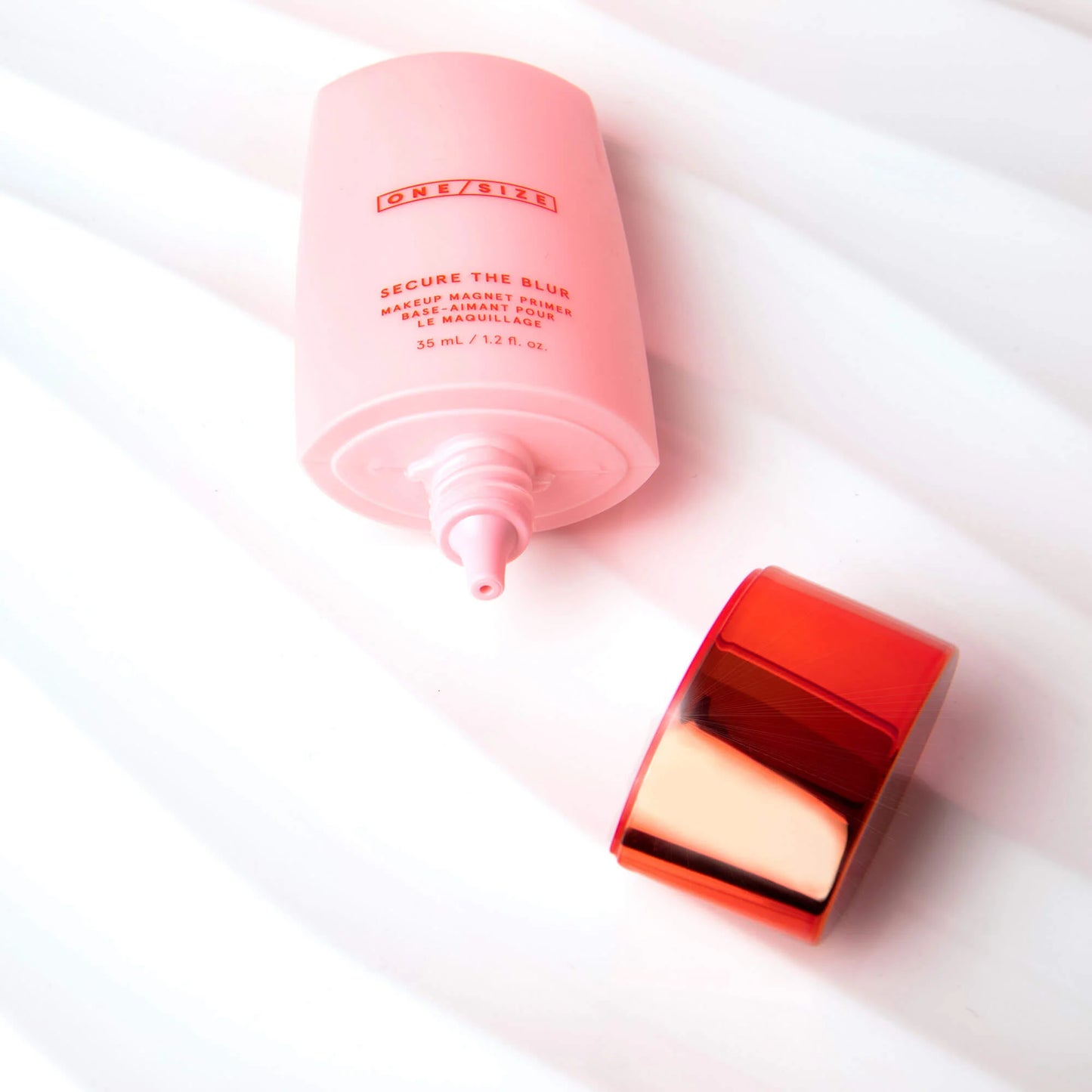 Secure the Blur Makeup Magnet Primer - Bajo Pedido