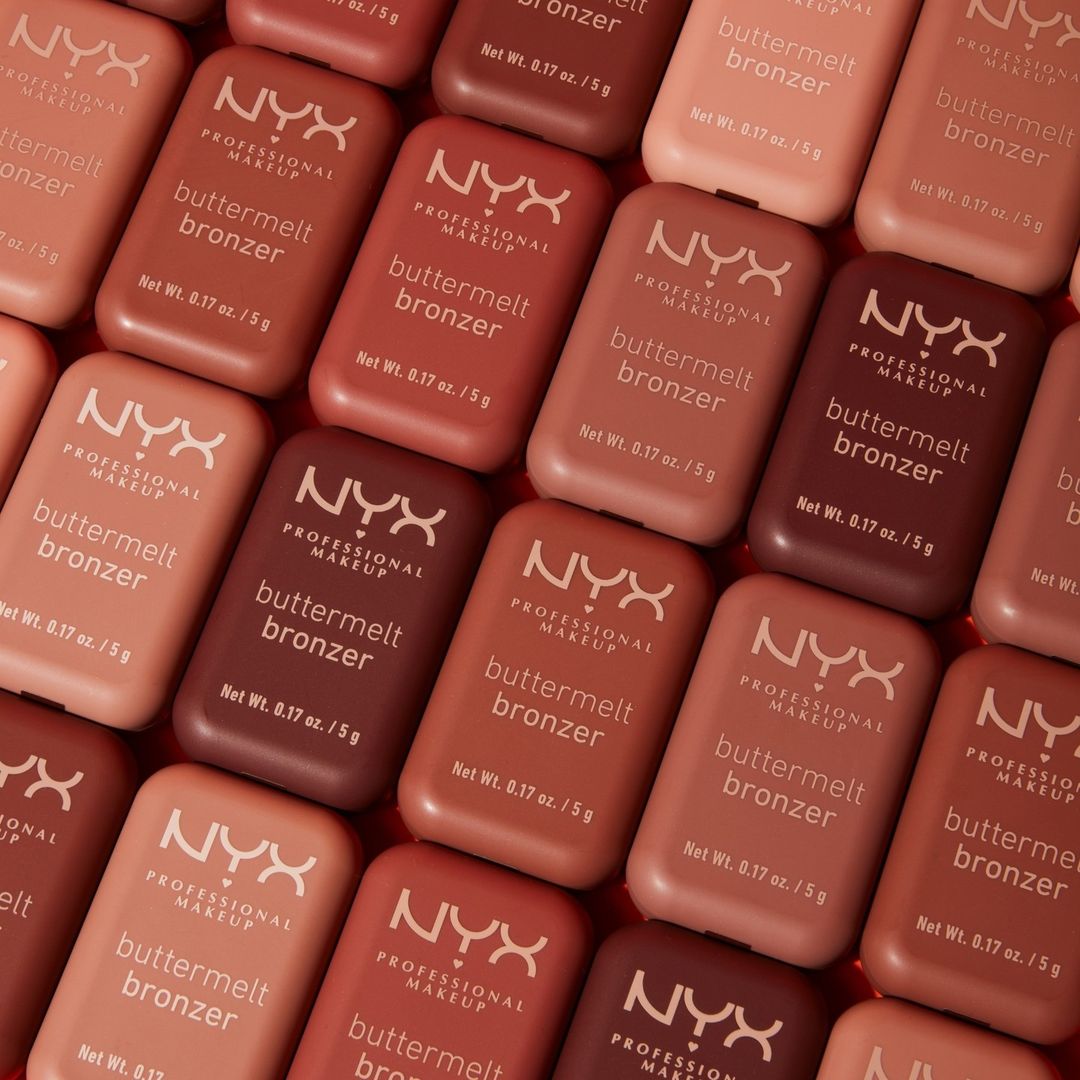 NYX Buttermelt Bronzer Guatemala bronceador y contorno en polvo compacto