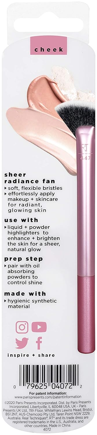 Sheer Radiance Fan Makeup Brush - Bajo Pedido