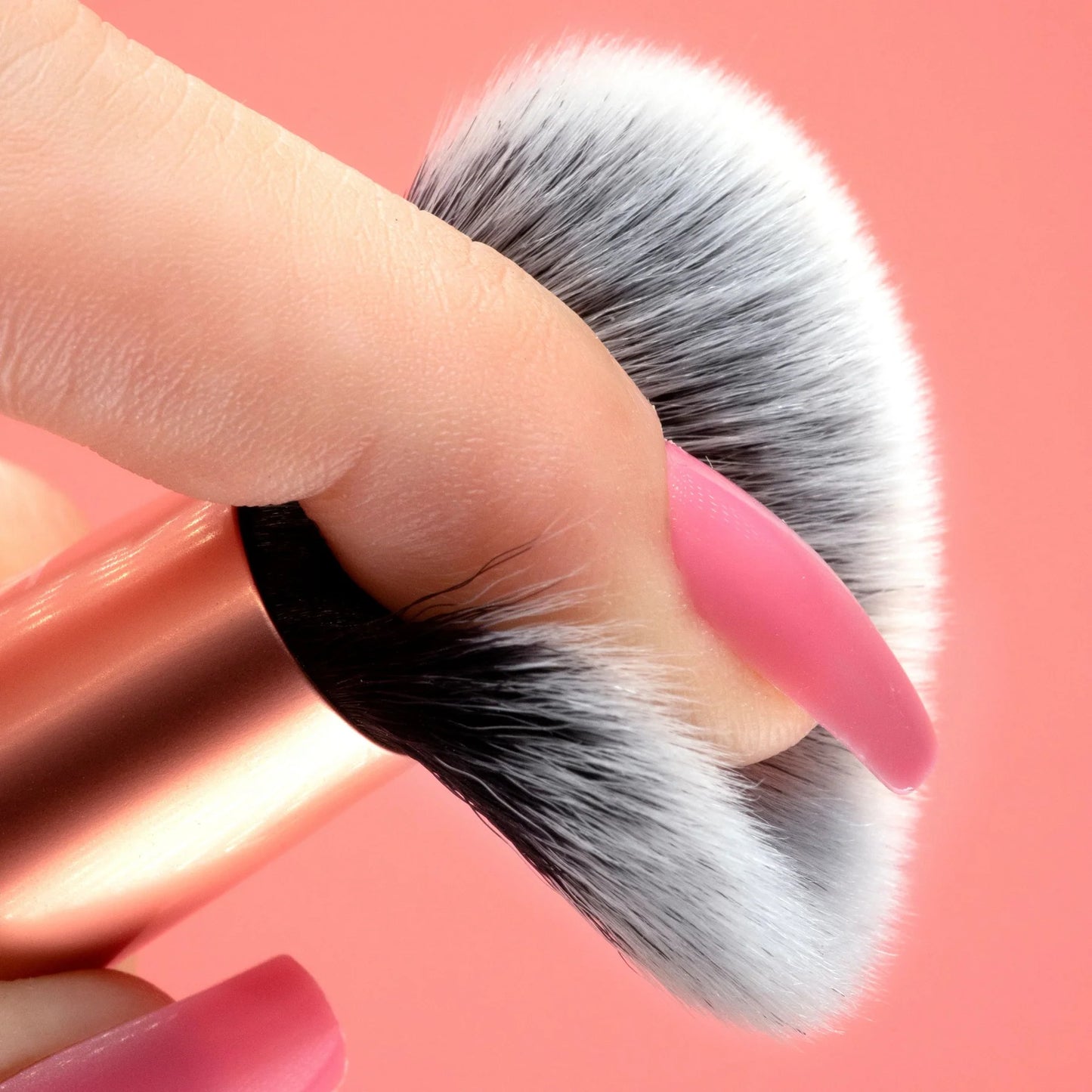 Expert Face Makeup Brush - Bajo Pedido