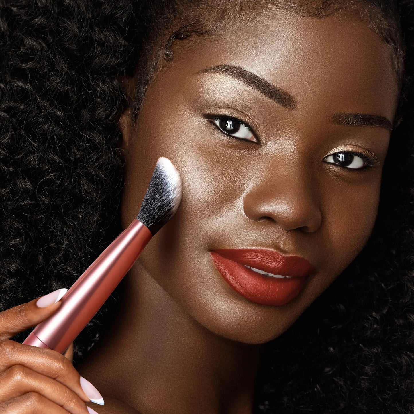 Seamless Complexion Makeup Brush - Bajo Pedido