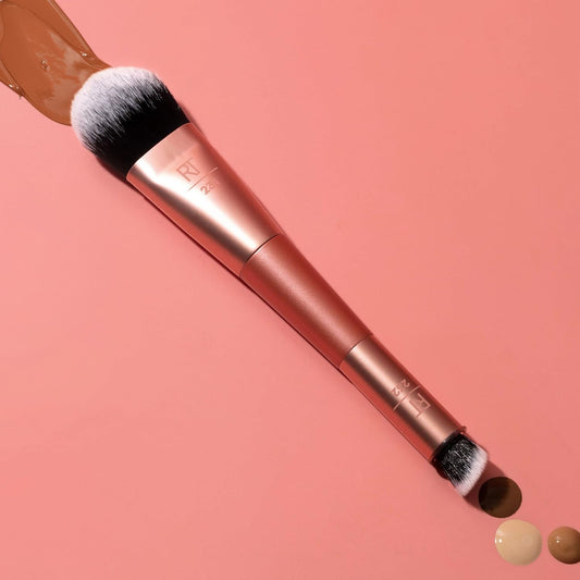 Cover And Conceal Dual Ended Makeup Brush - Bajo Pedido