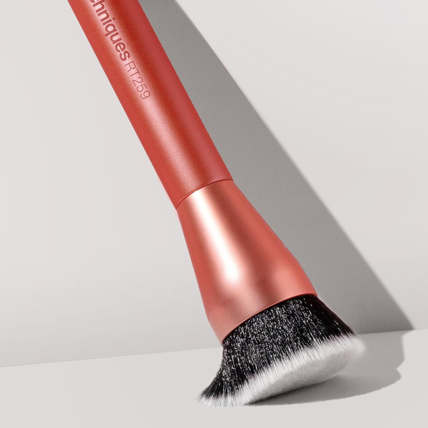 Glow Round Base Makeup Brush - Bajo Pedido