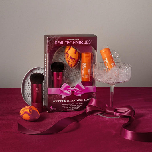 Better Blending Days Makeup Sponge & Brush Gift Set - Bajo Pedido
