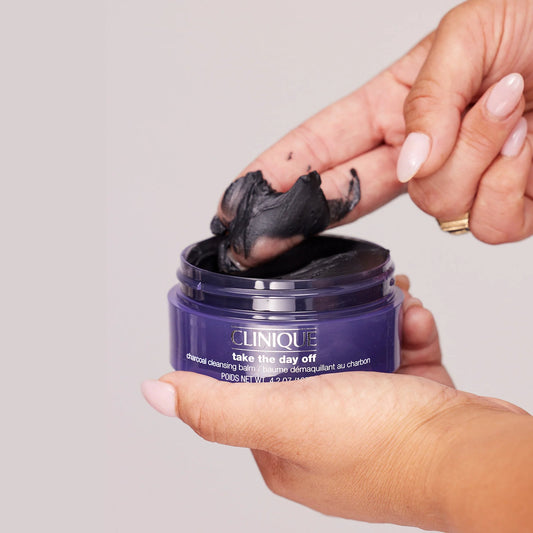Take The Day Off Charcoal Cleansing Balm Makeup Remover - Bajo Pedido