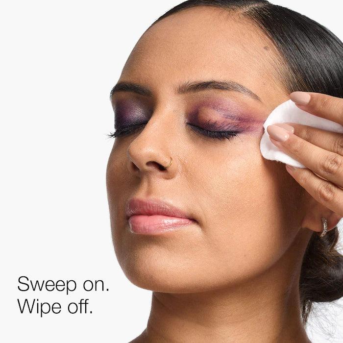 Take The Day Off Makeup Remover For Lids, Lashes and Lips - Bajo Pedido