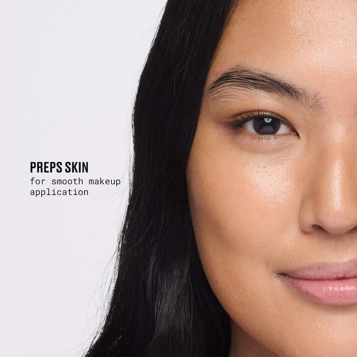 Studio Radiance Moisturizing + Illuminating Silky Primer with Hyaluronic Acid - Bajo Pedido