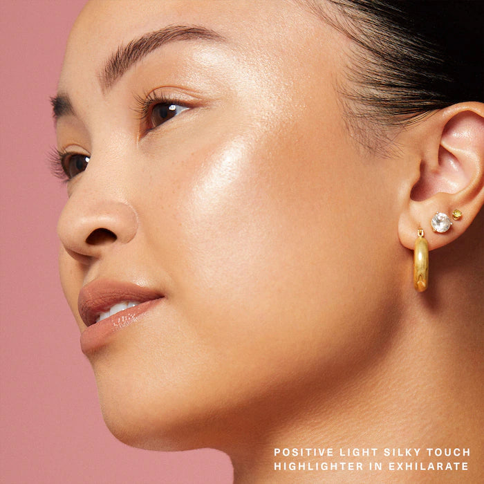 Positive Light Silky Touch Highlighter - Bajo Pedido