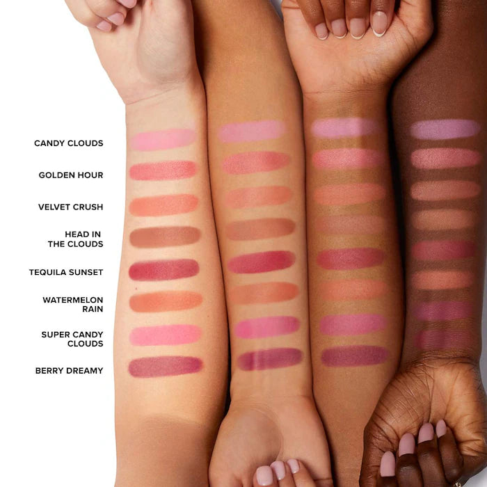 Cloud Crush Blurring Powder Blush - Bajo Pedido