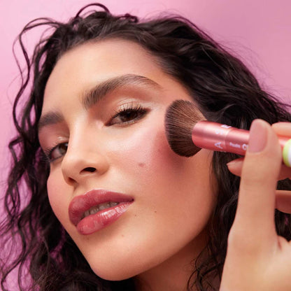 Dual Ended Cheek Brush - Bajo Pedido