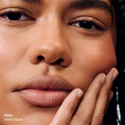 Peptide Lip Shape Contouring Lip Shaper - Bajo Pedido