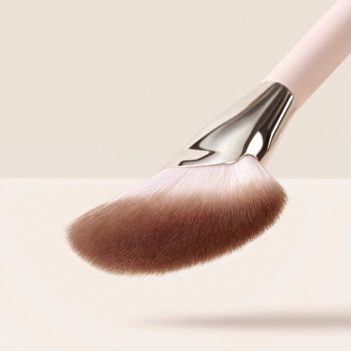 Angled Powder Brush - Bajo Pedido