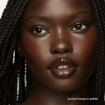 Pocket Bronze Long-Wearing Cream Bronzer - Bajo Pedido